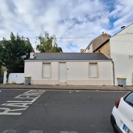 Maison Jules Verne * נאנט